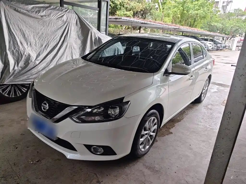 Nissan Sylphy 2018 1.6XV CVT Premium