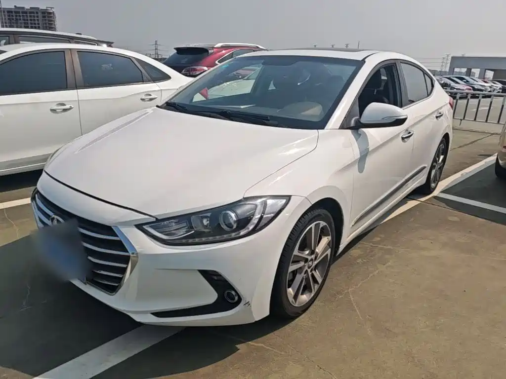 Hyundai Elantra 2016 1.6L AT Elite