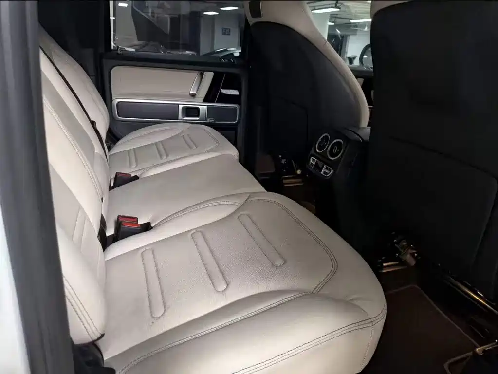 Mercedes-Benz G-Class — миниатюра 7