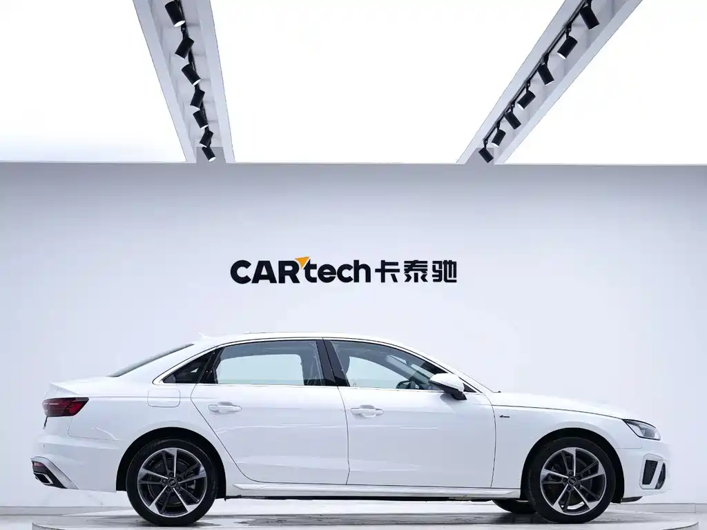 Audi A4L — миниатюра 4