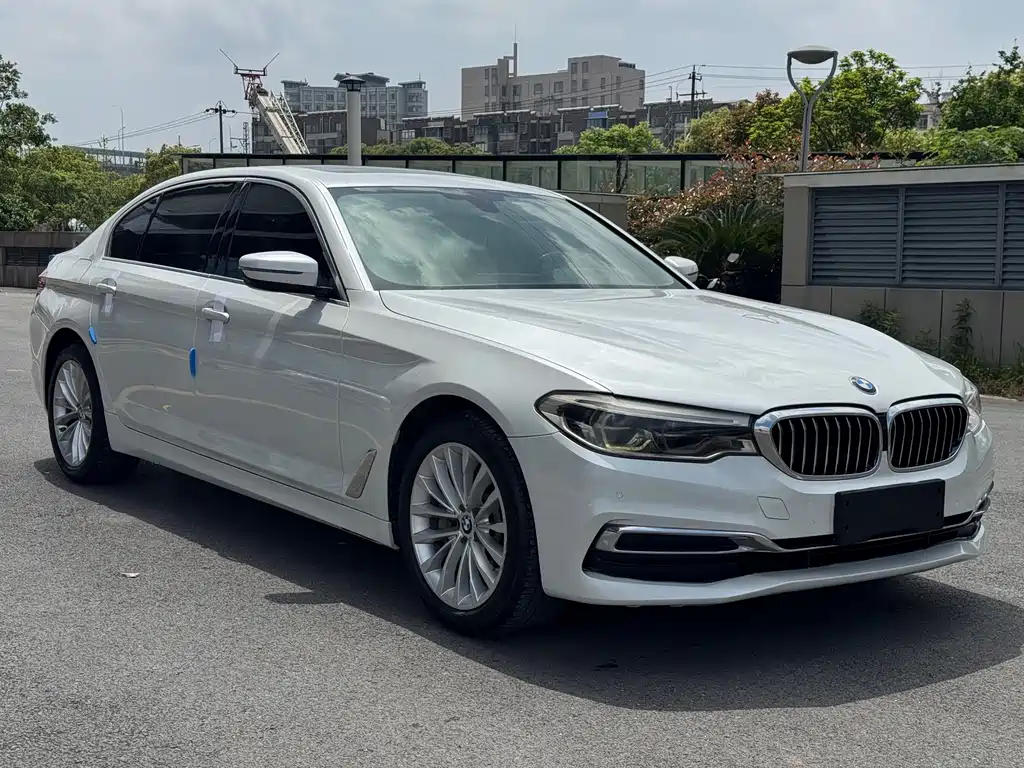 BMW 5 Series 2020