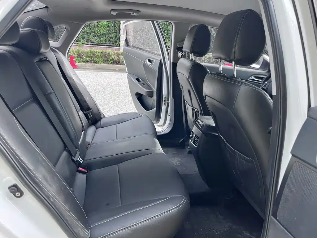 Hyundai Mistra — миниатюра 17