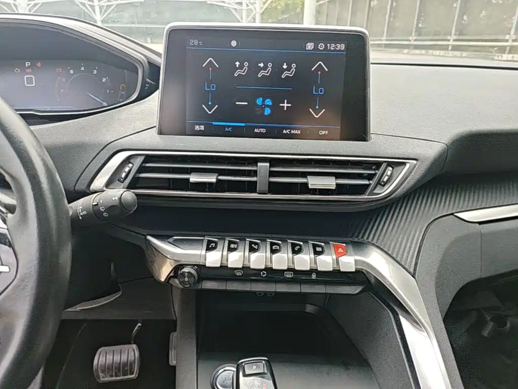 Peugeot 4008 — миниатюра 13