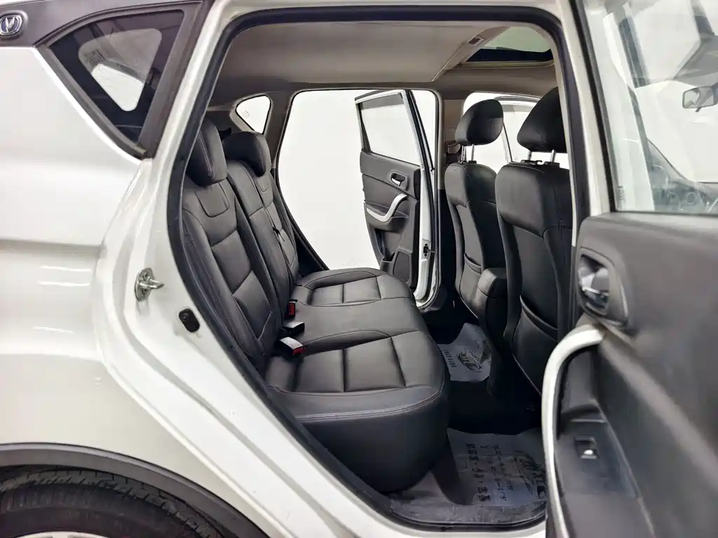 Changan CS35 — миниатюра 15