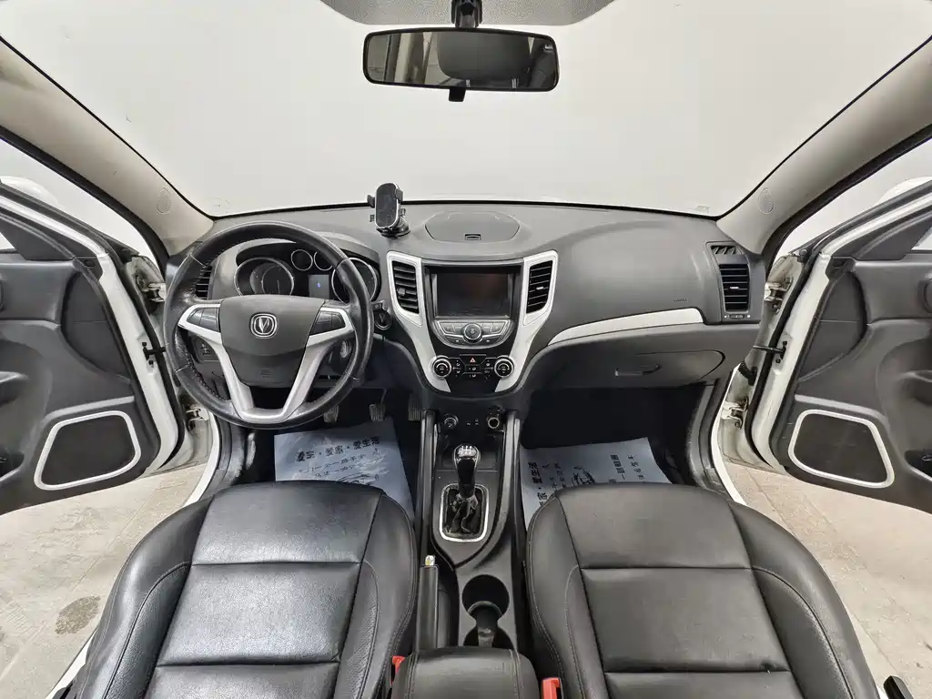 Changan CS35 — миниатюра 8