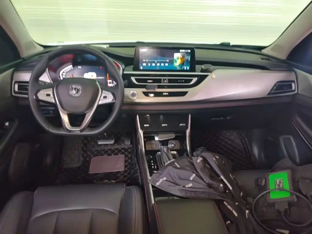 Changan CS75 — миниатюра 10