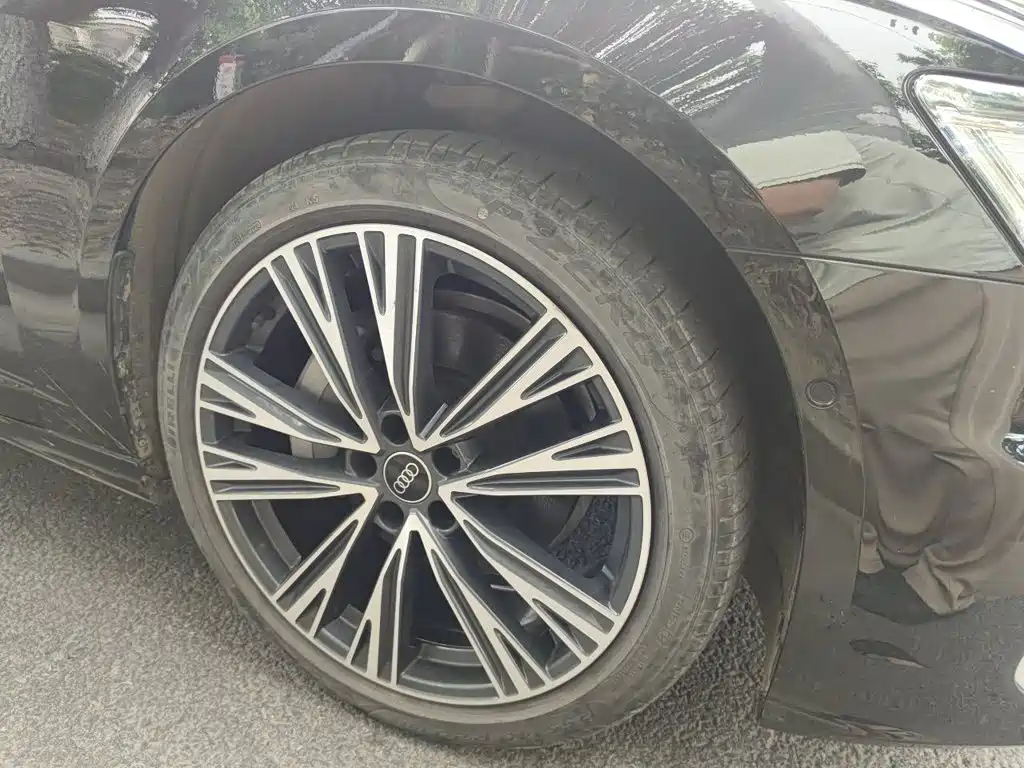Audi A6L — миниатюра 24