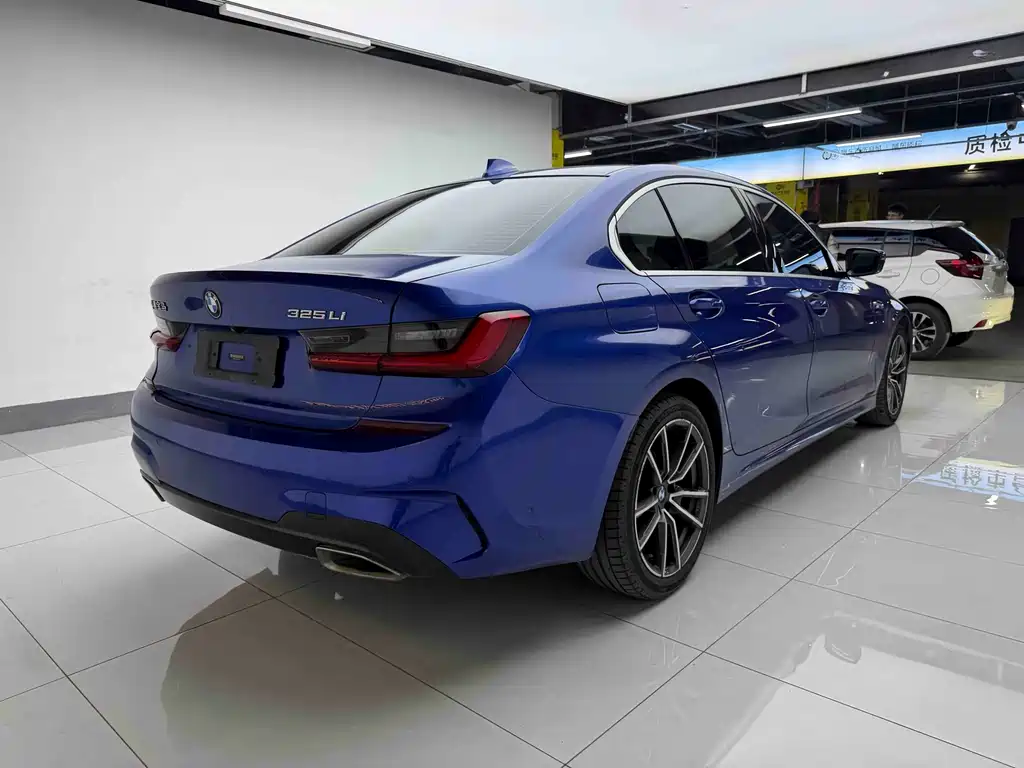 BMW 3 Series — миниатюра 2