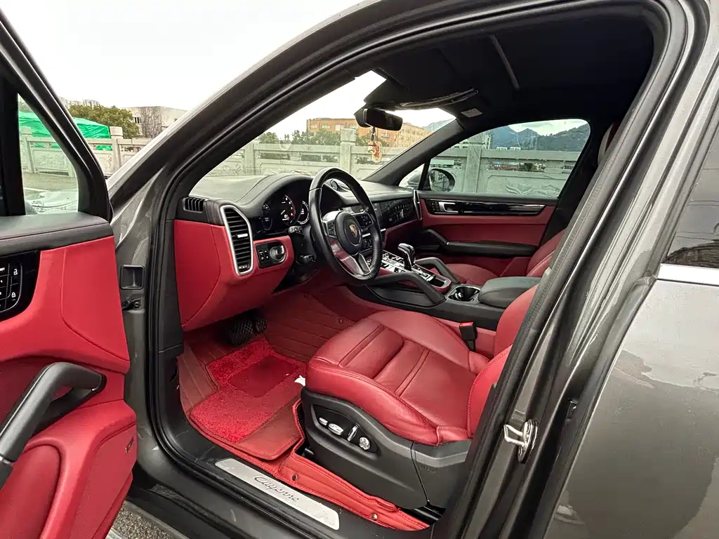 PORSCHE CAYENNE NEW ENERGY