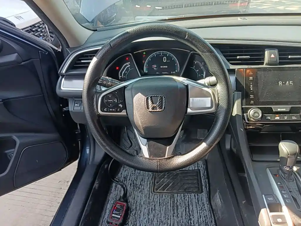Honda Civic — миниатюра 11