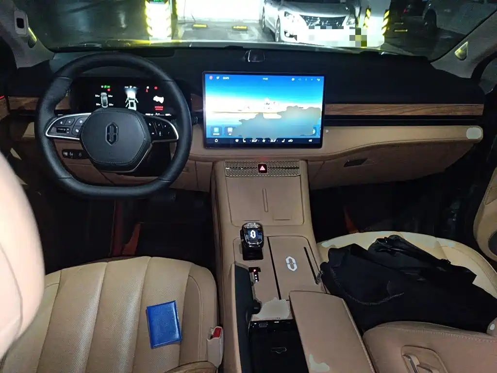 AITO AITO M7 — миниатюра 10