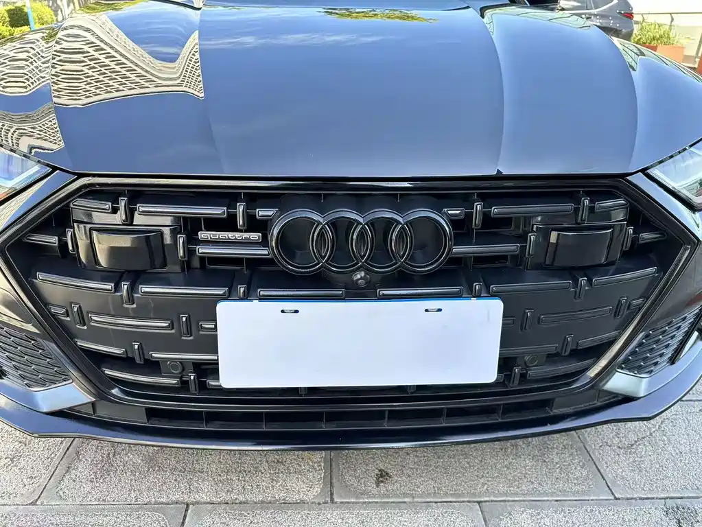 Audi A7L — миниатюра 24