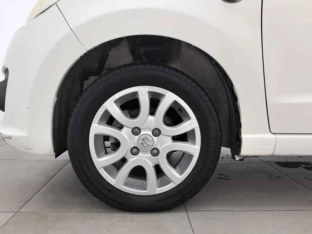 Suzuki Alto — миниатюра 17
