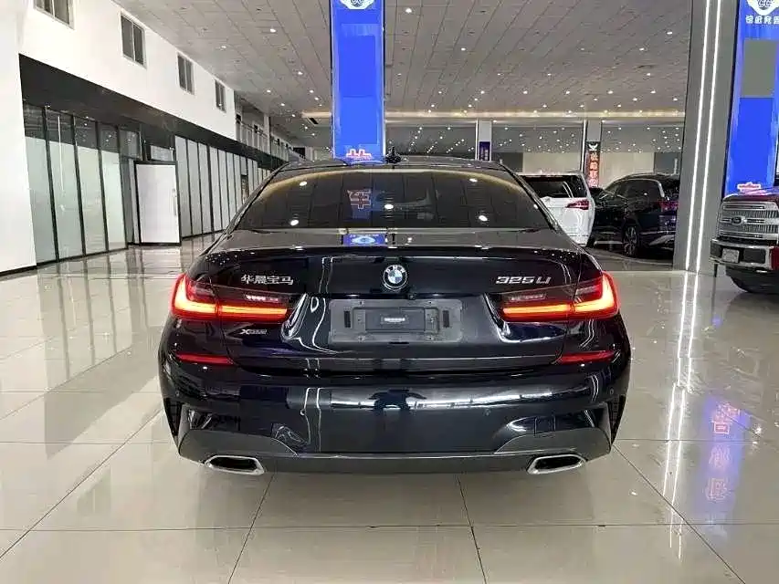 BMW 3 Series — миниатюра 9