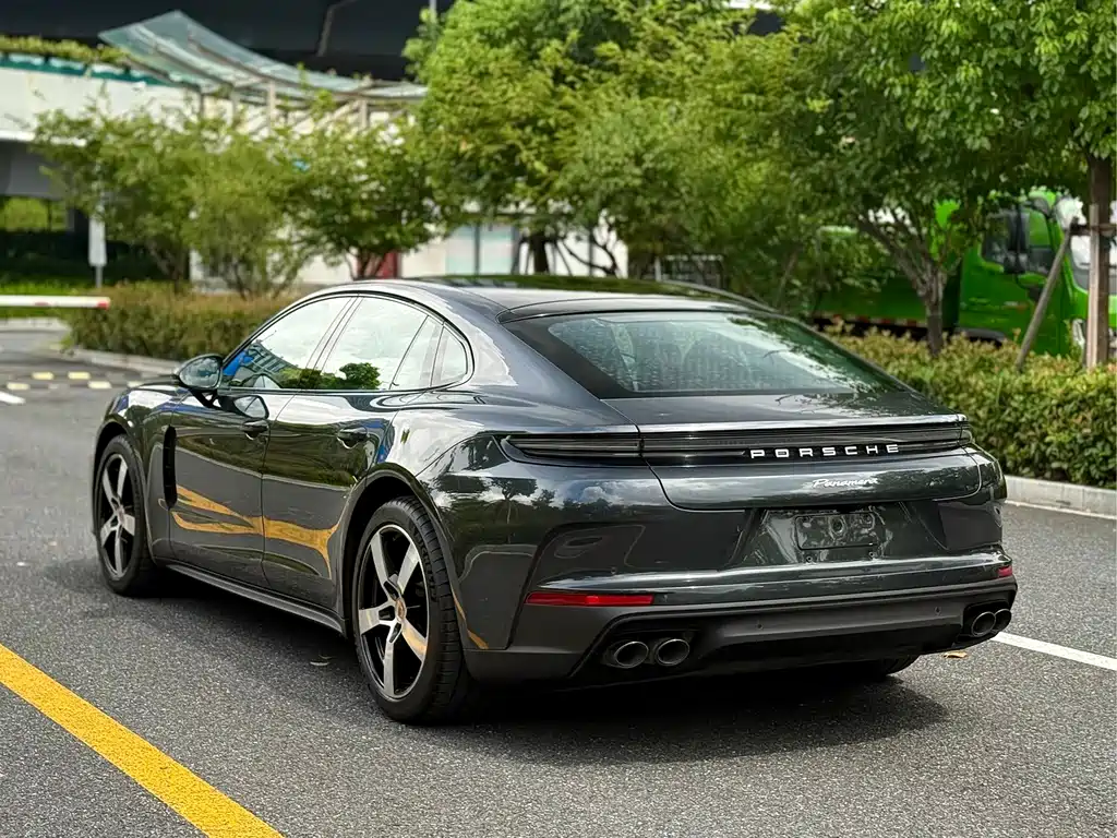 Porsche Panamera — миниатюра 7