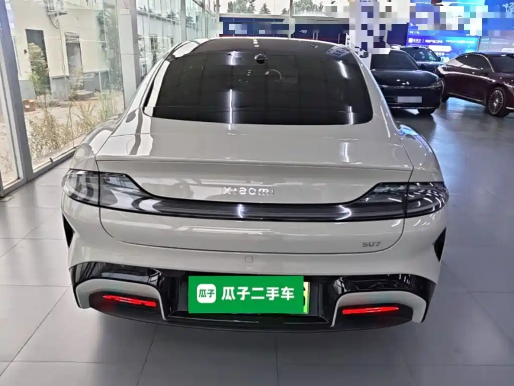 Xiaomi SU7 — миниатюра 6