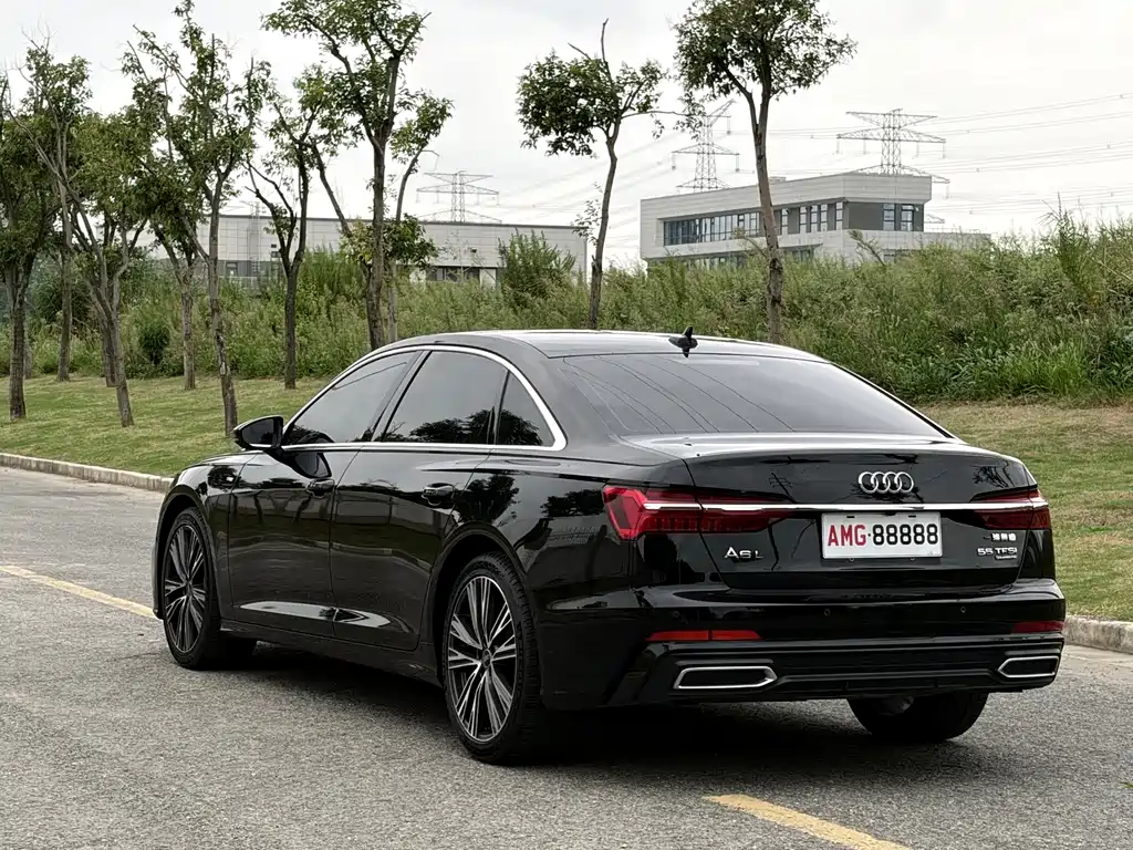 Audi A6L — миниатюра 12
