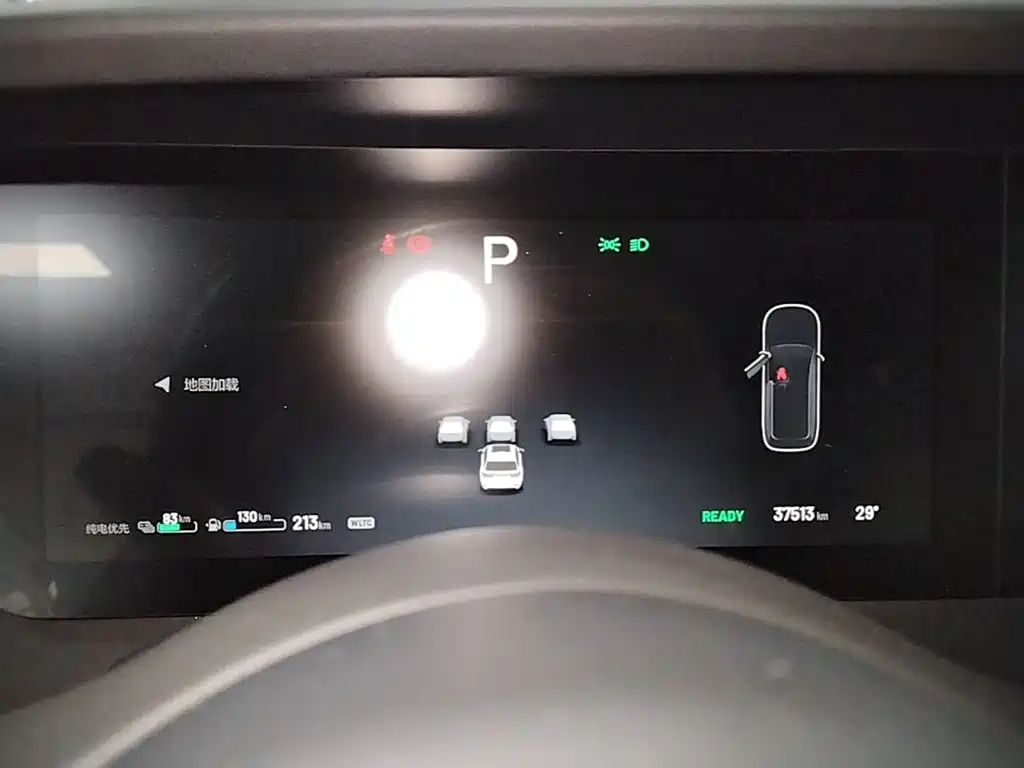 Li Auto Li ONE — миниатюра 12
