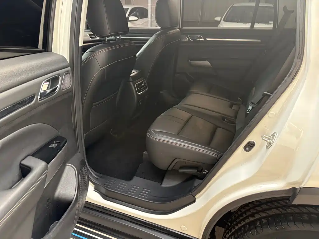 GAC Motor Trumpchi GS8 — миниатюра 7