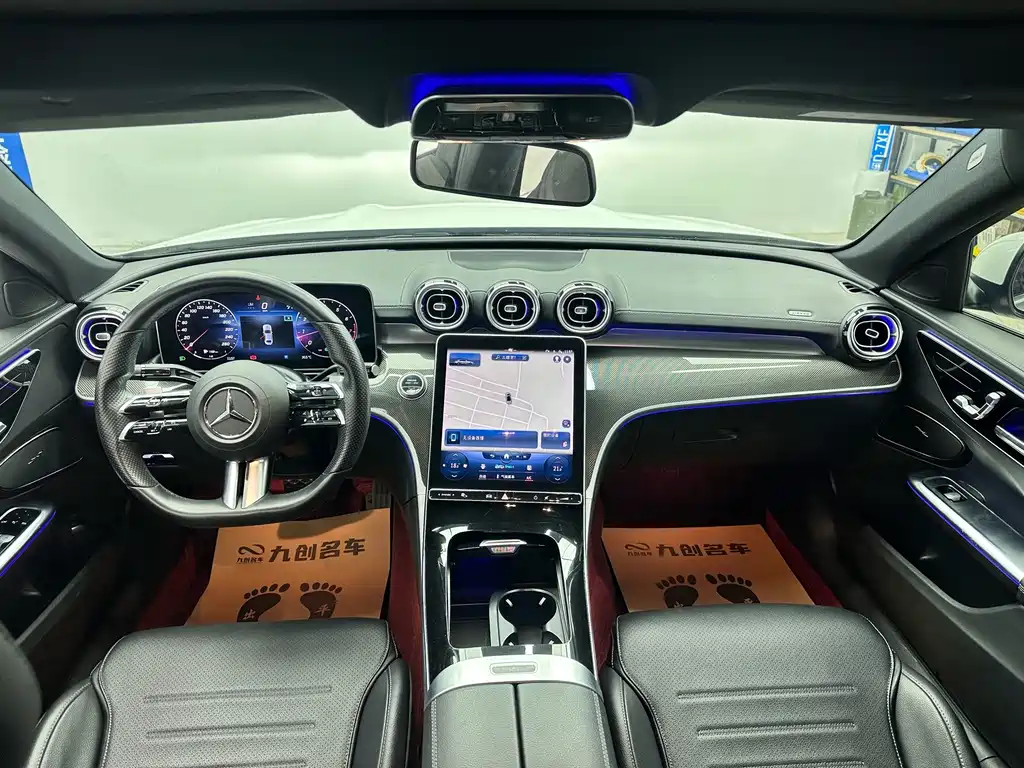 Mercedes-Benz C-Class — миниатюра 6