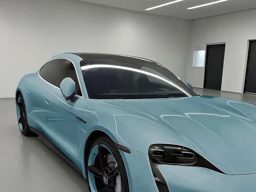 Porsche Taycan — миниатюра 6