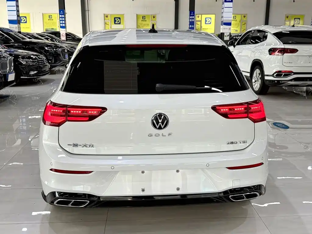 Volkswagen Golf — миниатюра 10