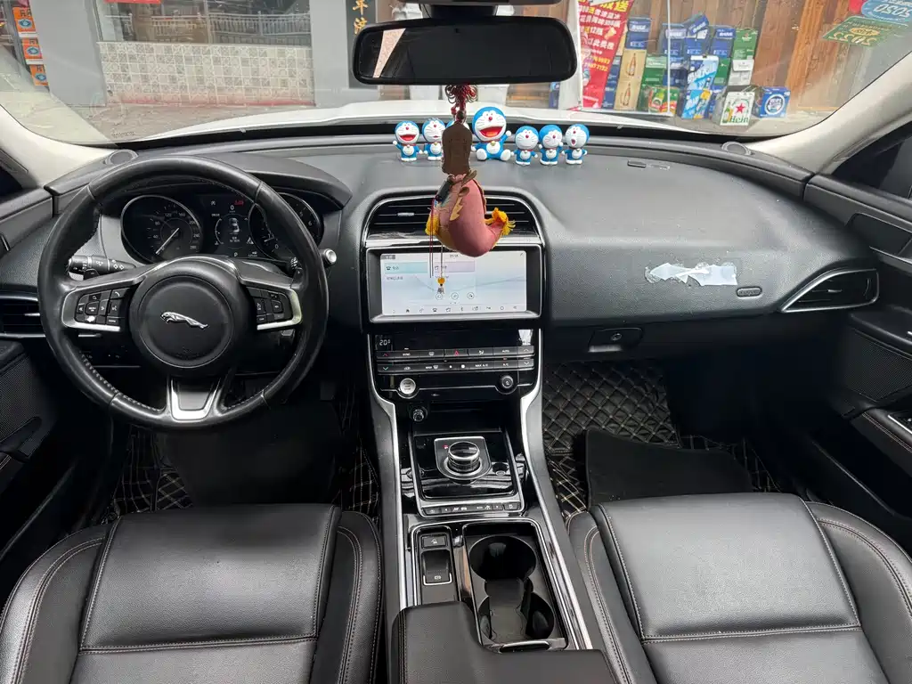 Jaguar XEL — миниатюра 6