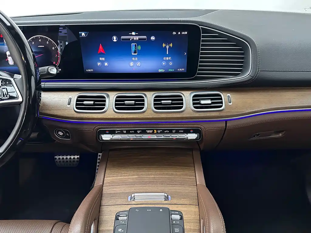 Mercedes-Benz GLS — миниатюра 15