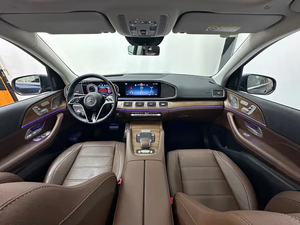 Mercedes-Benz GLS — миниатюра 16