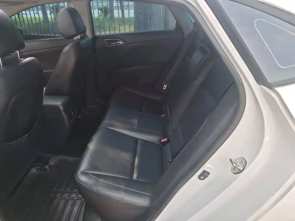 Hyundai Mistra — миниатюра 17