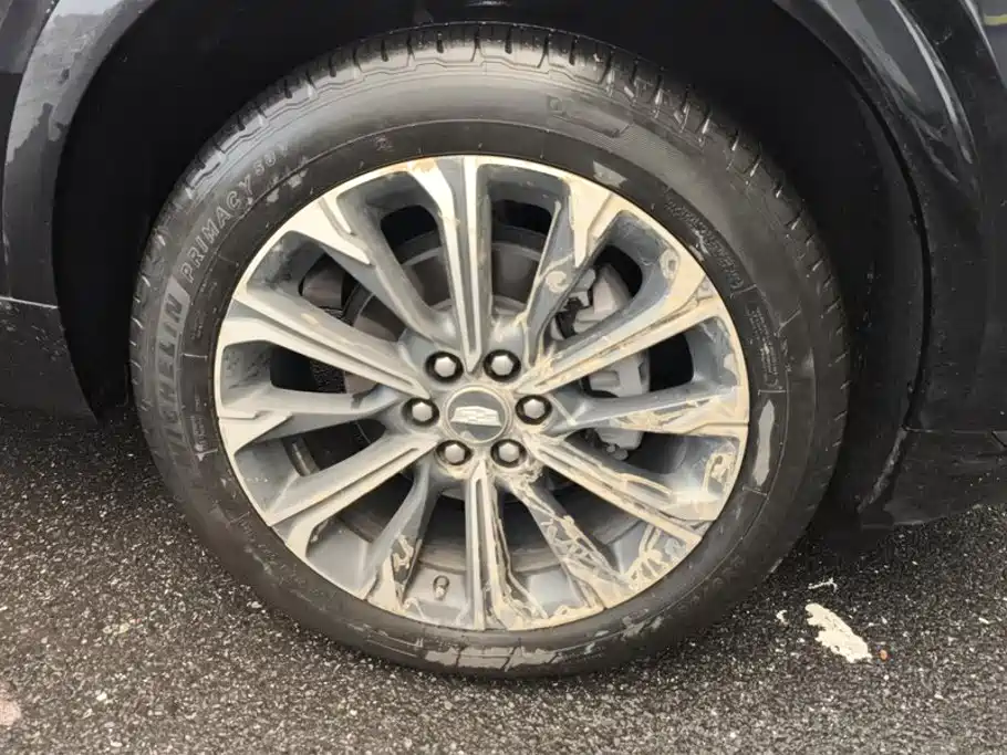 Cadillac XT5 — миниатюра 6