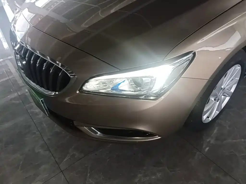 Buick Verano — миниатюра 24