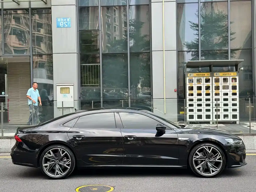 Audi A7L — фотографии объявления, Фото 3
