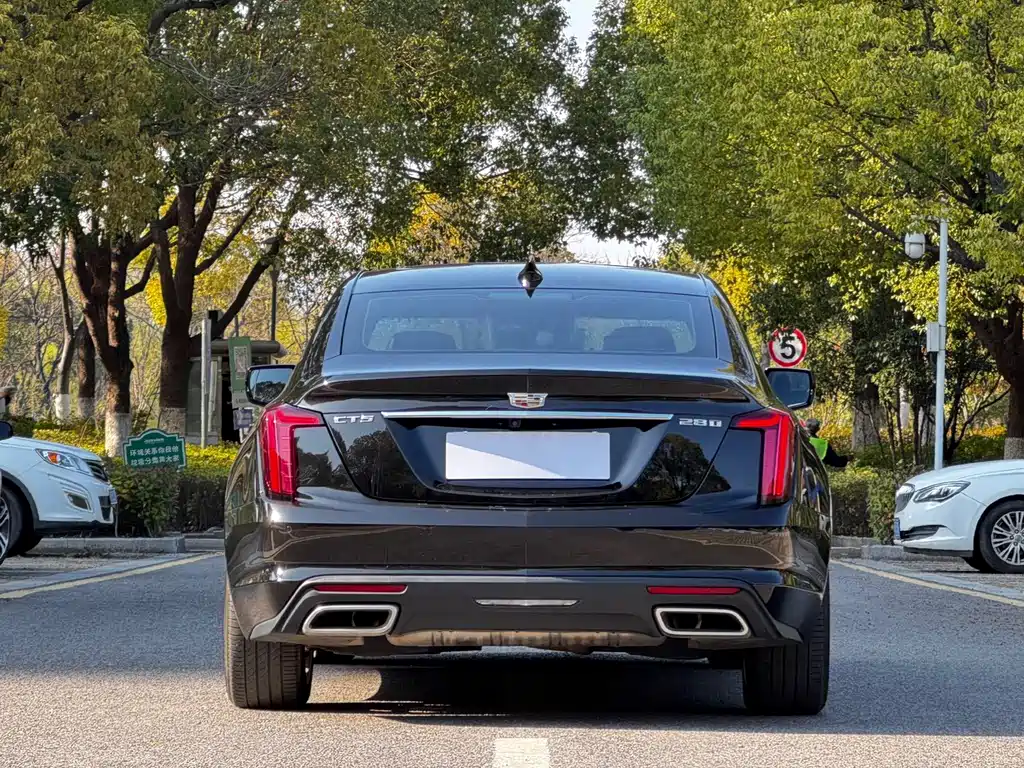 Cadillac CT5 — миниатюра 19