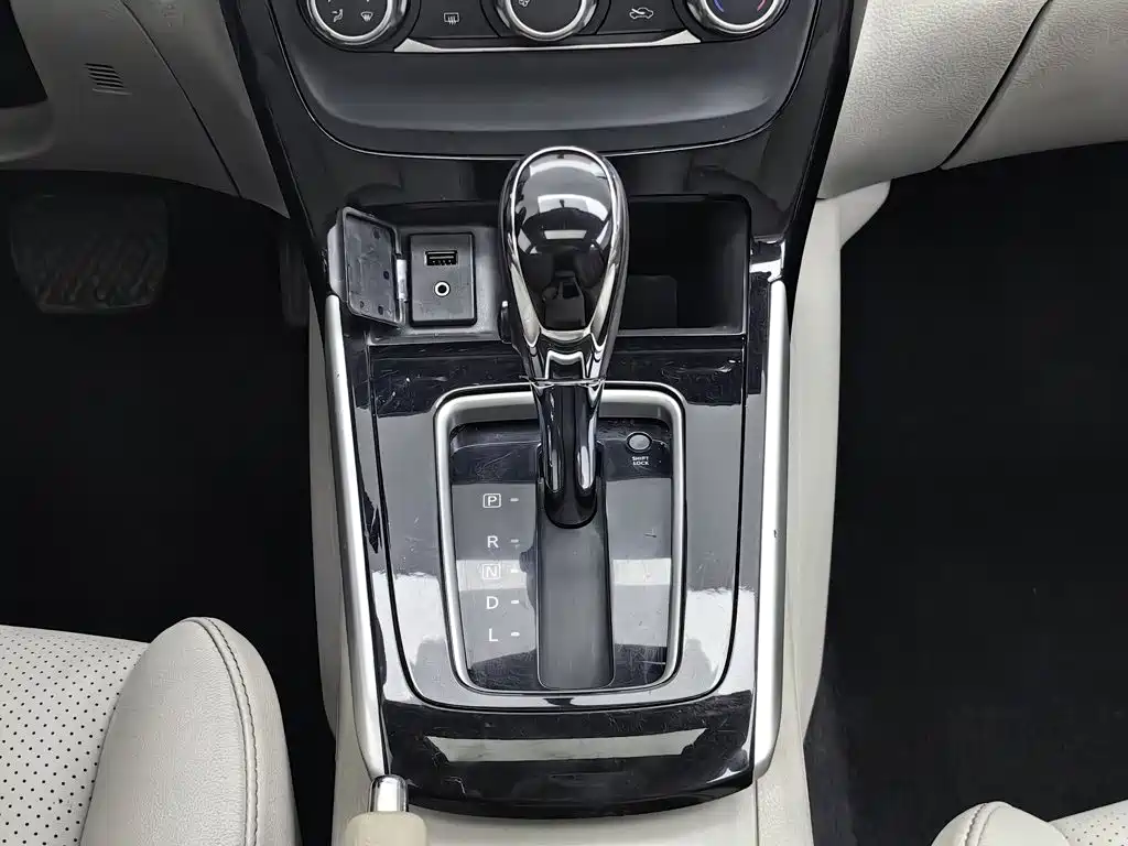 Nissan Sylphy — миниатюра 13