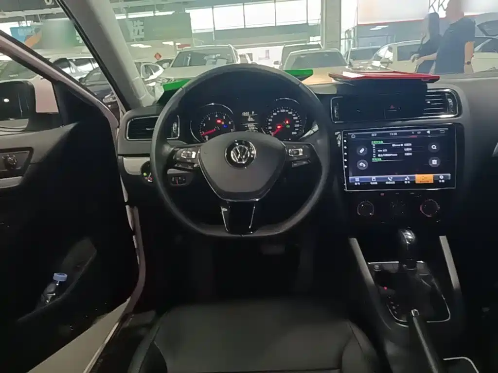 Volkswagen Sagitar — миниатюра 11