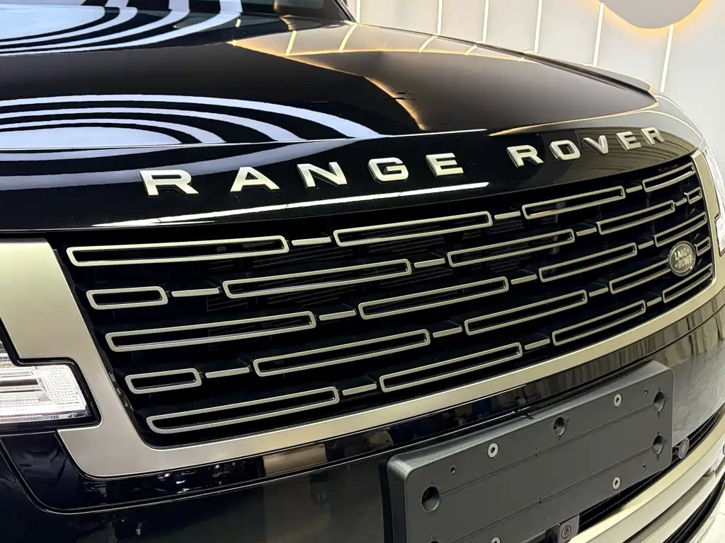 Land Rover Range Rover — миниатюра 6