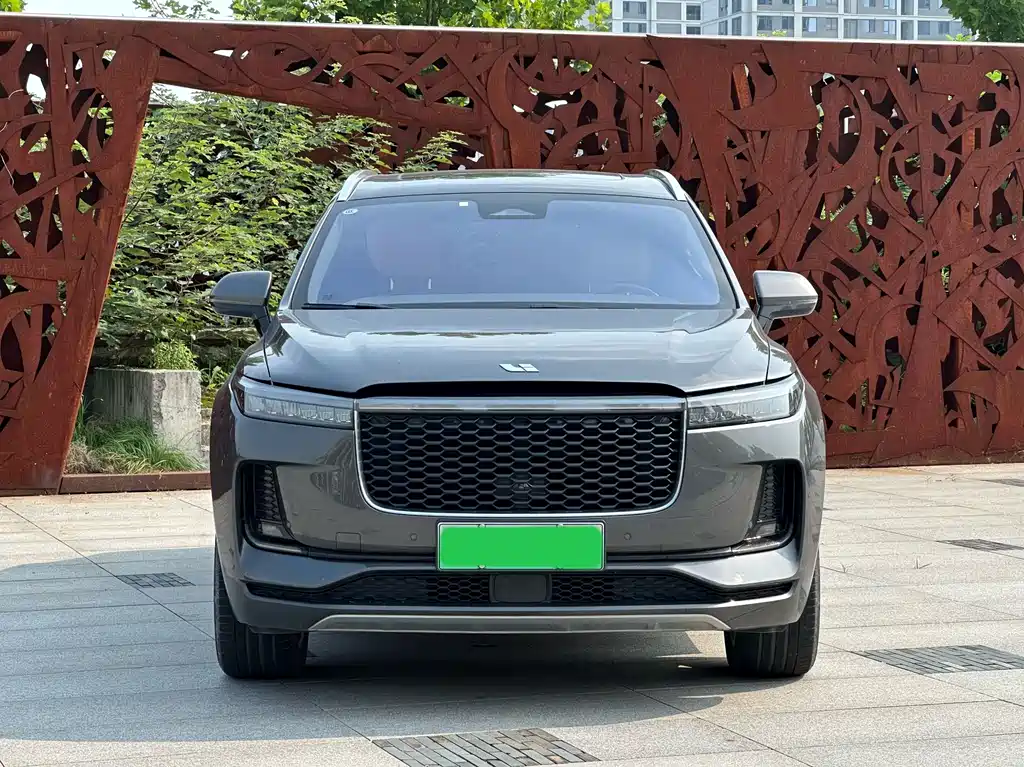Li Auto ONE 2021 6 мест