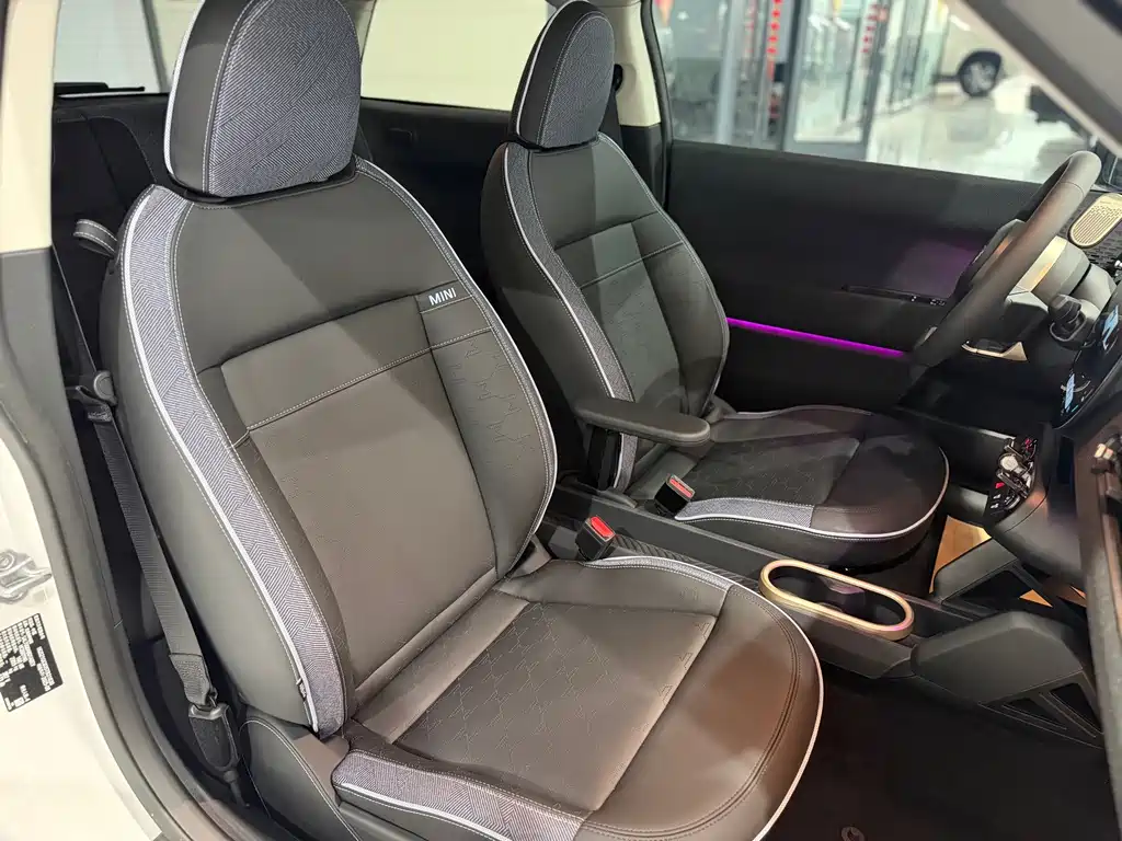 MINI MINI COOPER EV — миниатюра 5