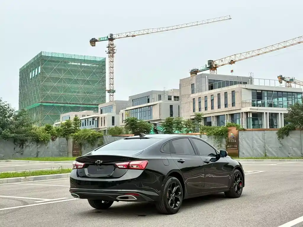 Chevrolet Malibu XL — миниатюра 9