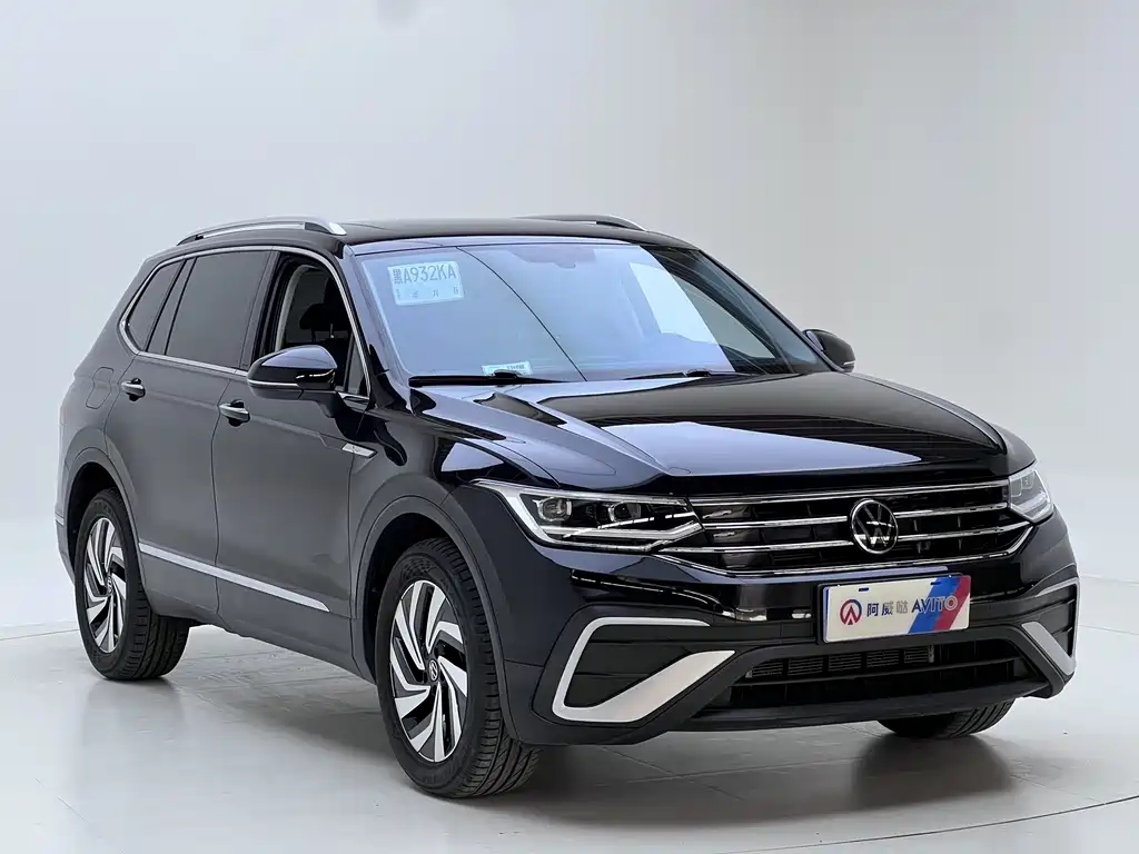 Volkswagen Tiguan L L 2023 280TSI AT