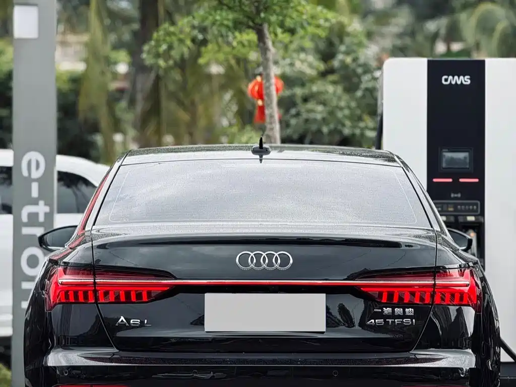 Audi A6L — миниатюра 10