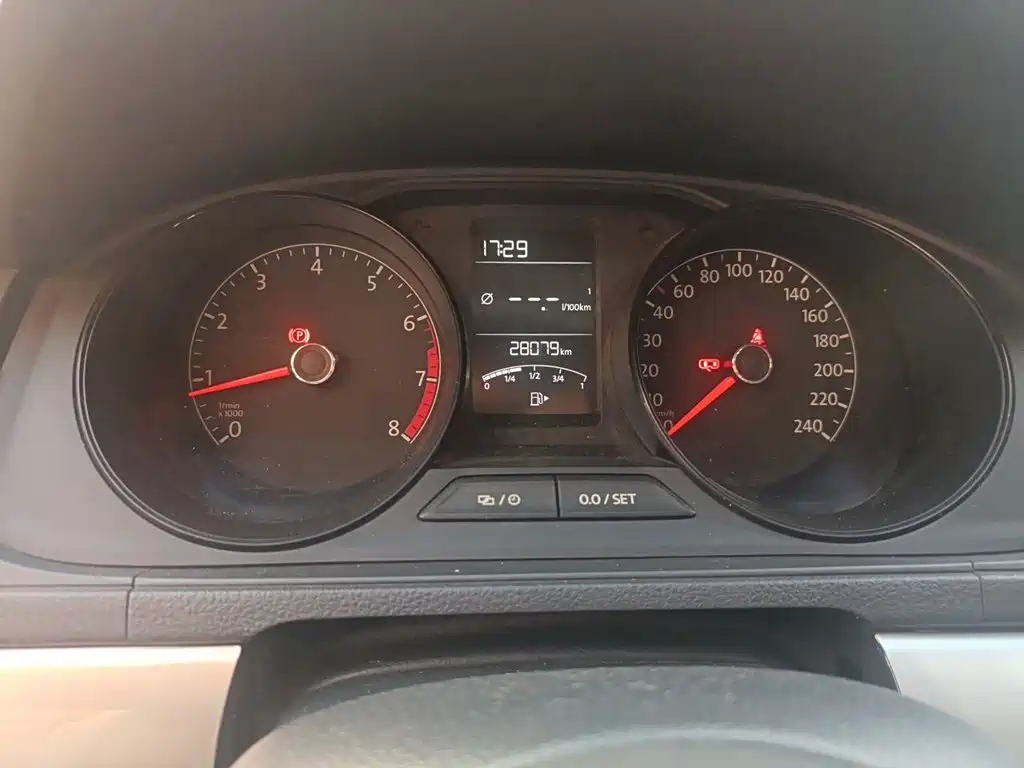 Volkswagen Lavida — миниатюра 5