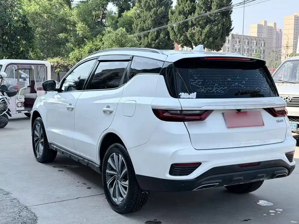 Geely Vision X6 — миниатюра 5