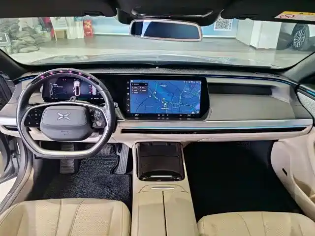 XPeng P7 — миниатюра 5