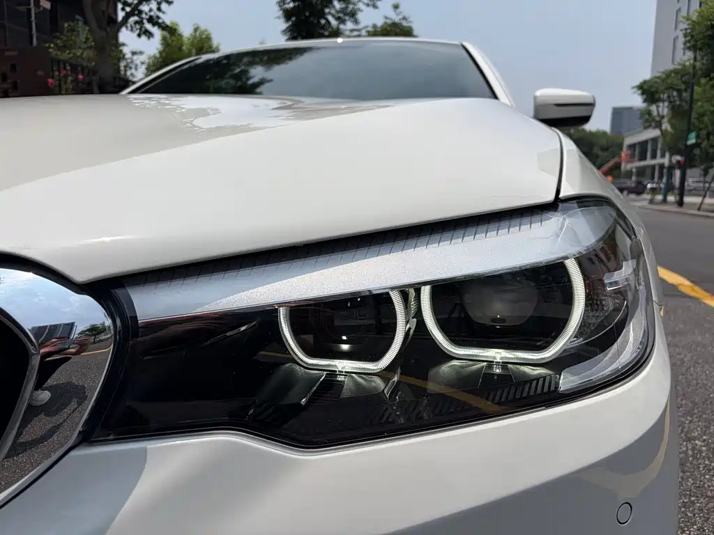 BMW 5 Series 5 2018 525i M Sport