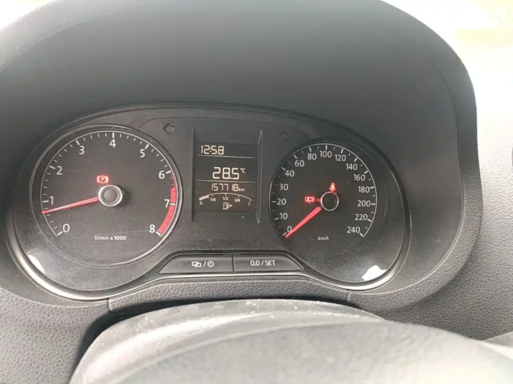 Volkswagen Polo — миниатюра 12