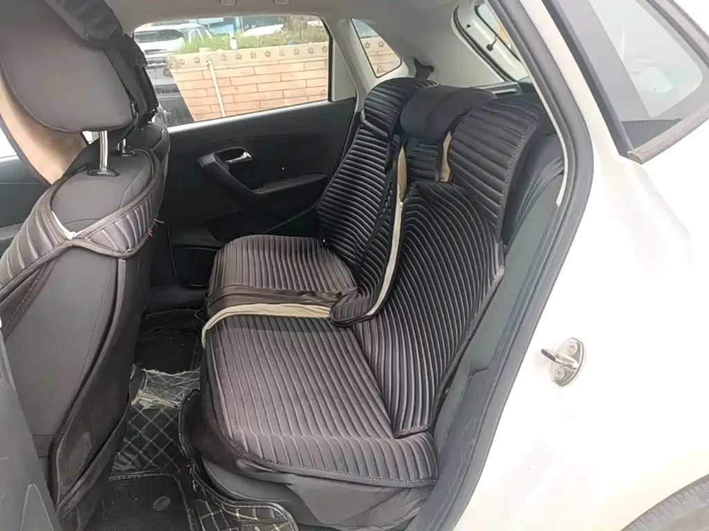 Volkswagen Polo — миниатюра 17