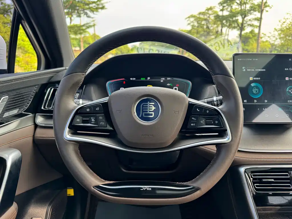 BYD Tang — миниатюра 16