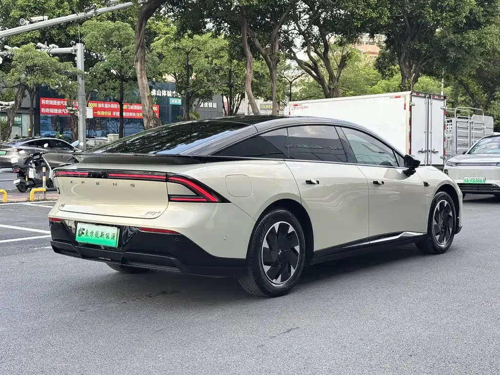 XPeng P7+ — миниатюра 5